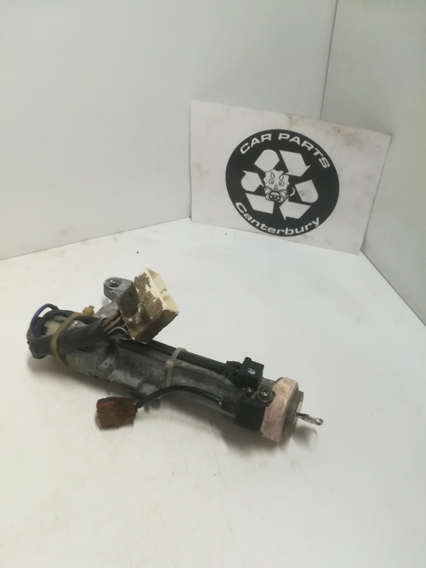Ignition Barrel w/ Key