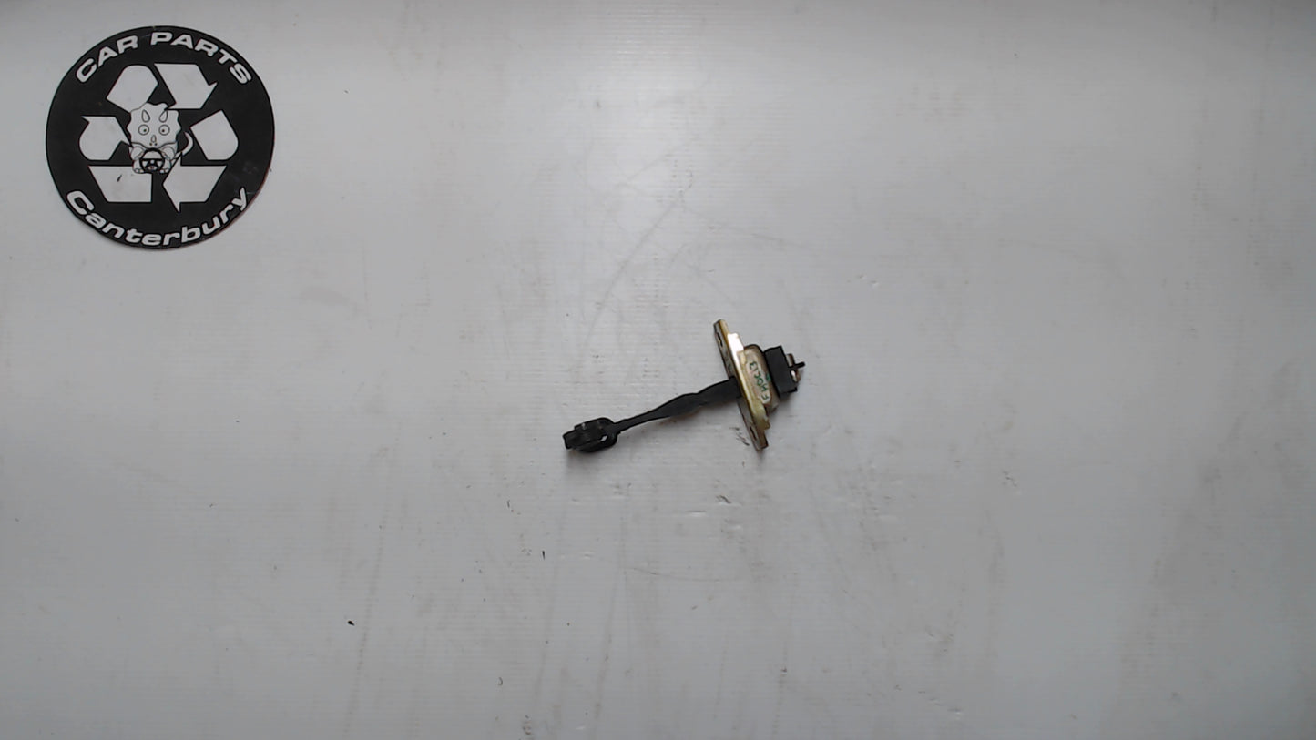 Door Check Strap R
