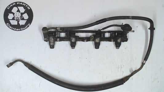 Fuel Rail & Injectors x4 w/FPR - Missing 2x Seals
