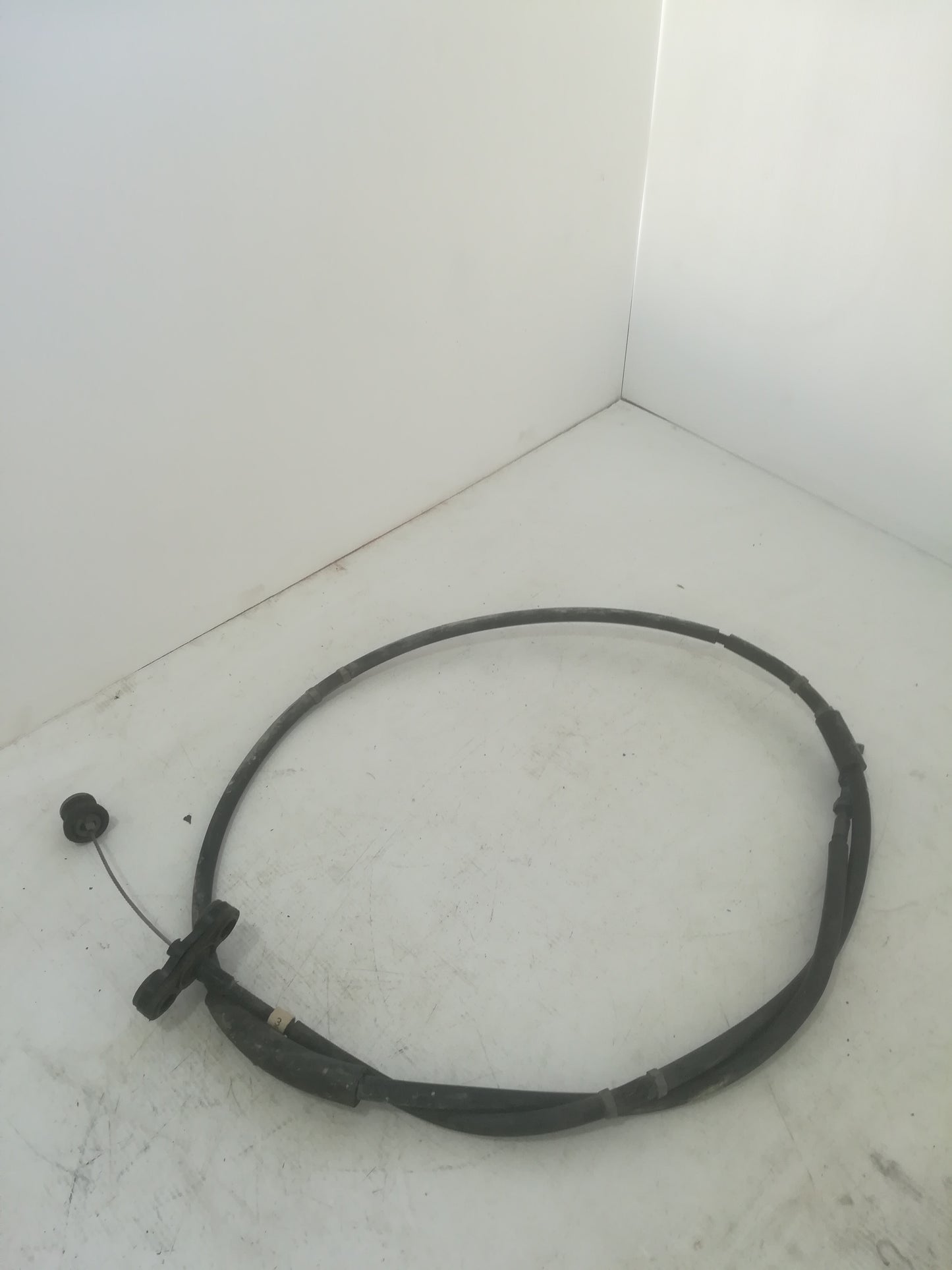Throttle cable