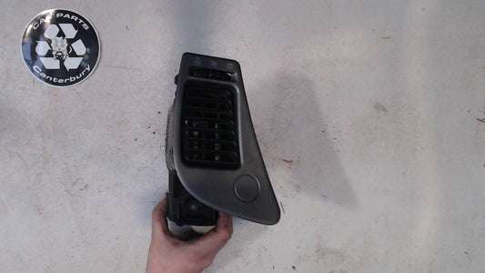 Right Air vent - Silver Trim - TM Pr741