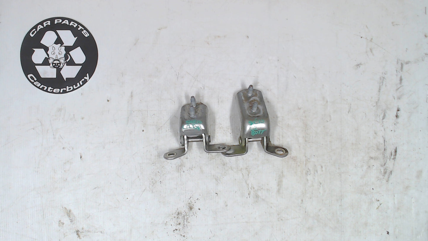 Door Hinges R/L - Pair
