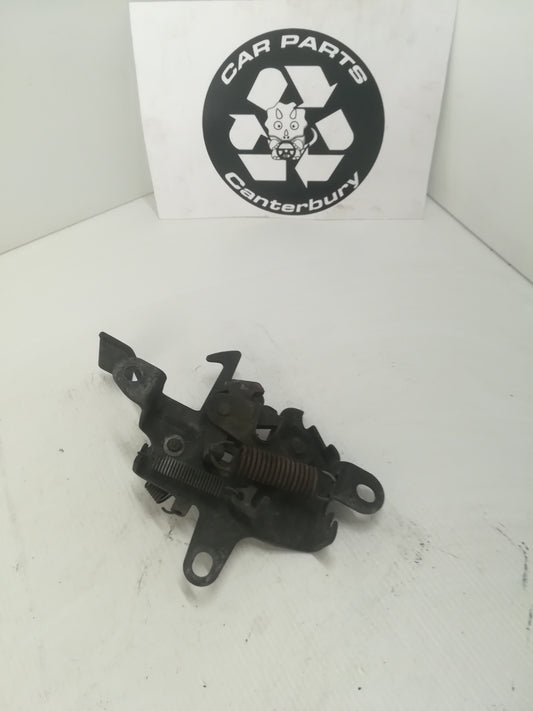 Bonnet Latch