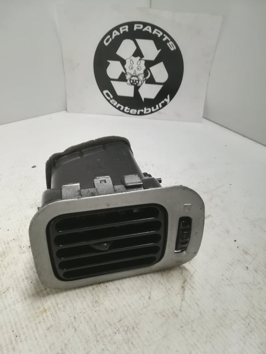 Movable Dash Vent